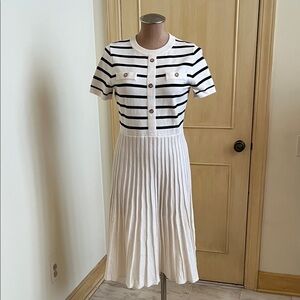 ZESICA NWT Preppy Paris Knit Fit/Flare Pleat Skirt Black/Navy & Cream Dress SZ M